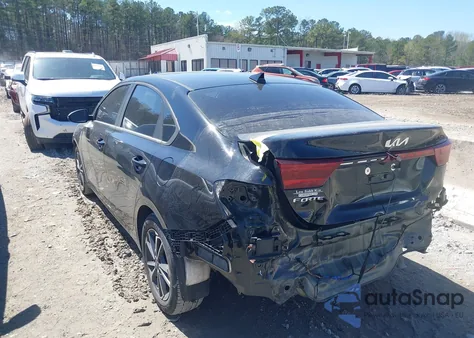 2022 Kia Forte Lxs из США, поврежденный, VIN 3KPF24AD9NE437331